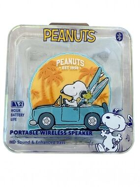 Peanuts Snoopy Portable Wireless Bluetooth Speaker Beach Surf Car NIB